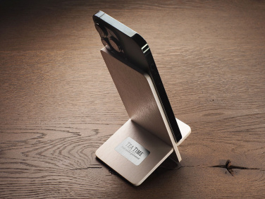 Лого трейд бизнес-подарки фото: Деревянная подставка для телефона 1834121